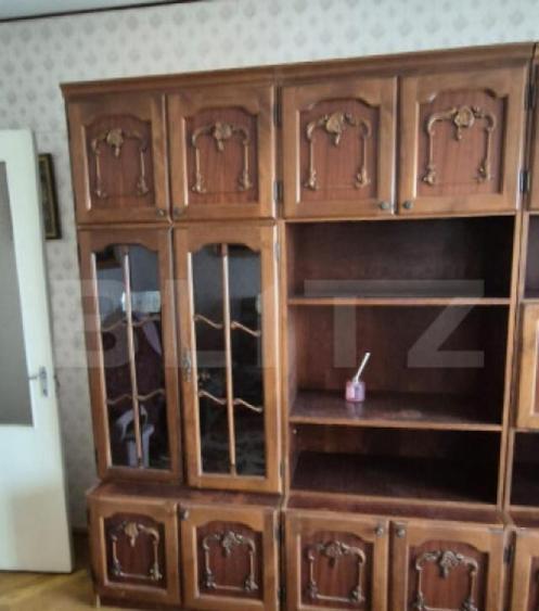 Apartament de inchiriat, cu 3 camere, zona Bd.Independentei - 5