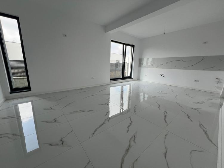 Complex Rezidential / Casa individuala /4 camere 2 bai / teren 407 mp - 6