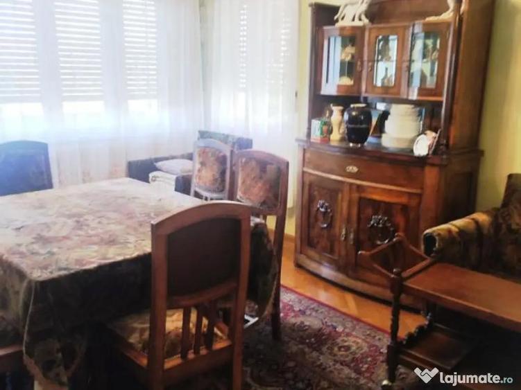 Casa zona dealuri - 10