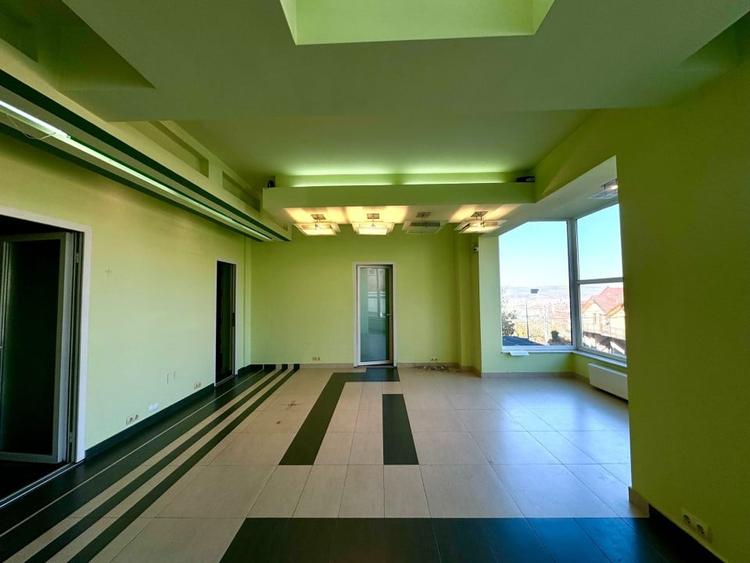 Spatiu comercial cu vitrina, 98 mp, preluare chiriasi, zona Grand Hotel Italia - 2