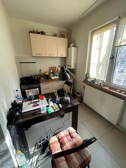 Garsoniera Dristor 33 Mp Parter Bloc 1982 Centrala Proprie 12 Min Metrou - 7