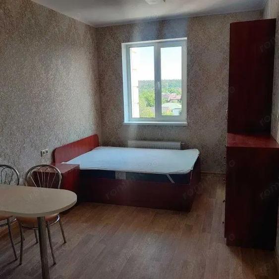 Garsonieră decomandată în Moșilor