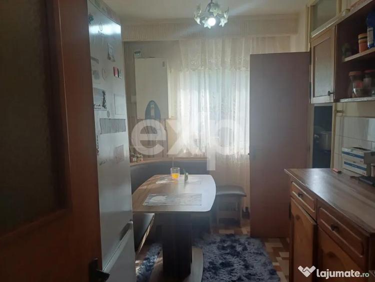 Vanzare apartament Gavana 3 , Q_uri - 1