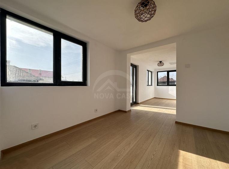 O casa modernă cu 3242 mp teren intravilan - 1