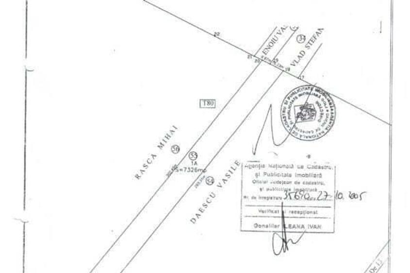 Teren Capsunarie, str. Crizantemelor Teren Capsunarie, str. Crizantemelor