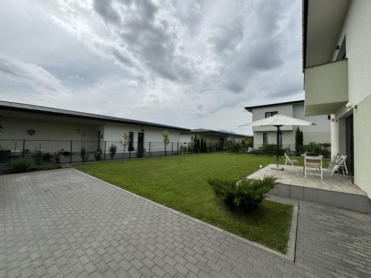 Vilă modernă de v&acirc;nzare &icirc;n Cristian | Construcție 2019 | Teren 500 mp - 3