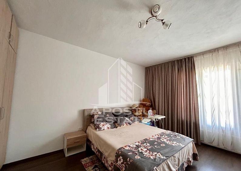 Apartament 3 camere, cladire reabilitata in Piata Libertatii - 2