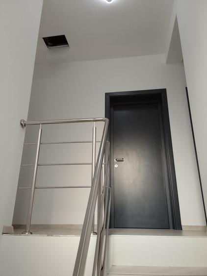 Casa/Vila individuala-200 m de blv./Com.Berceni - 15