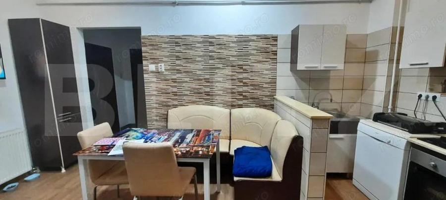 Case de vanzare, curte comuna, 100 mp, zona Titulescu - 5