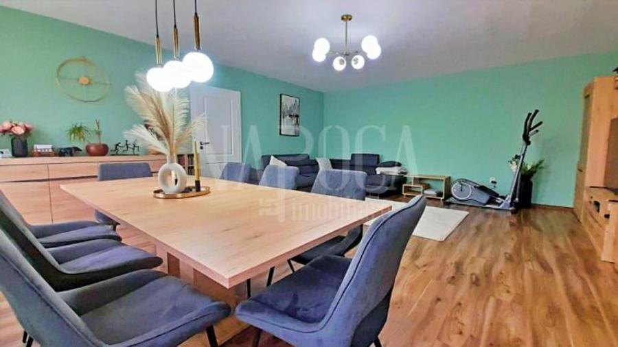 Casa 8 camere de vanzare in Luna de Sus - 2