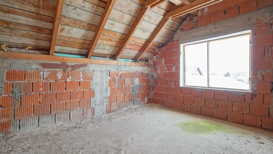 COMISION 0%| Casă individuală | 2 garaje | 192 mp utili | 847 mp teren - 37