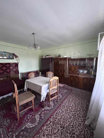 Casă individuală cu 4 camere cu Canalizare în Periferie