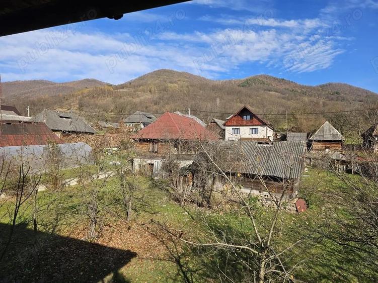 Casa din lemn, D+P+1E Nane?ti, la 15 km de Sighetu-Marm., Maramure? - 3