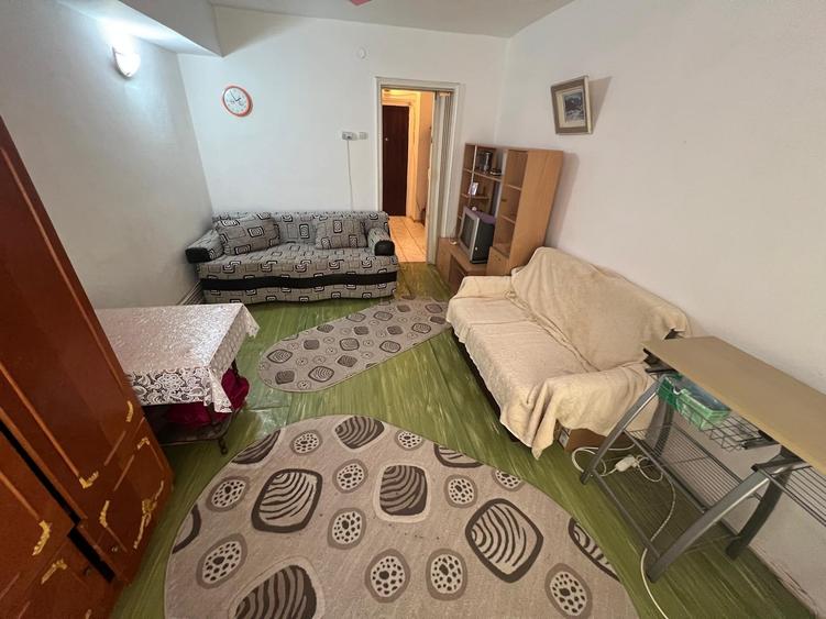 garsoniera tiglina1 bl A-uri et 3 pret 38.000 euro - 2