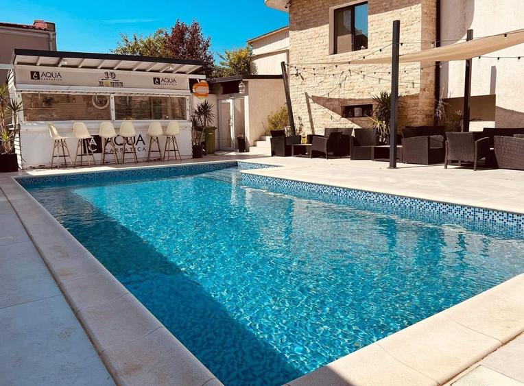 Aparthotel ,pensiune la cheie . - 1