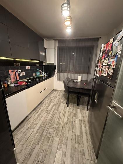 Apartament Coresi - 1