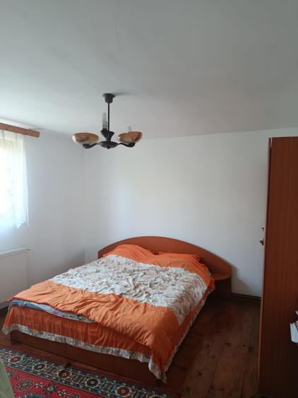 Casă de vânzare în Bilciurești, teren 1171mp, zonă liniștită, ideală pentru fami - 1