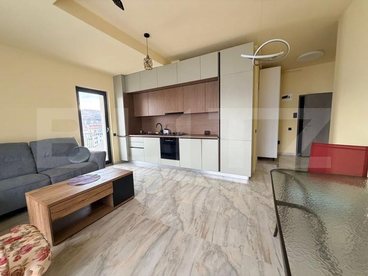 Apartament 3 camere, 59 mp, strada Eroilor - 1