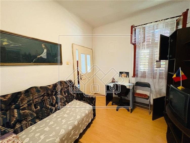 Casa de vanzare in Sibiu - individuala - teren 238 mp - 4