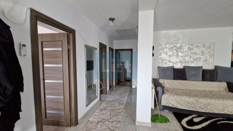 Casă cu 5 camere cu Canalizare în Satu Nou de Sus