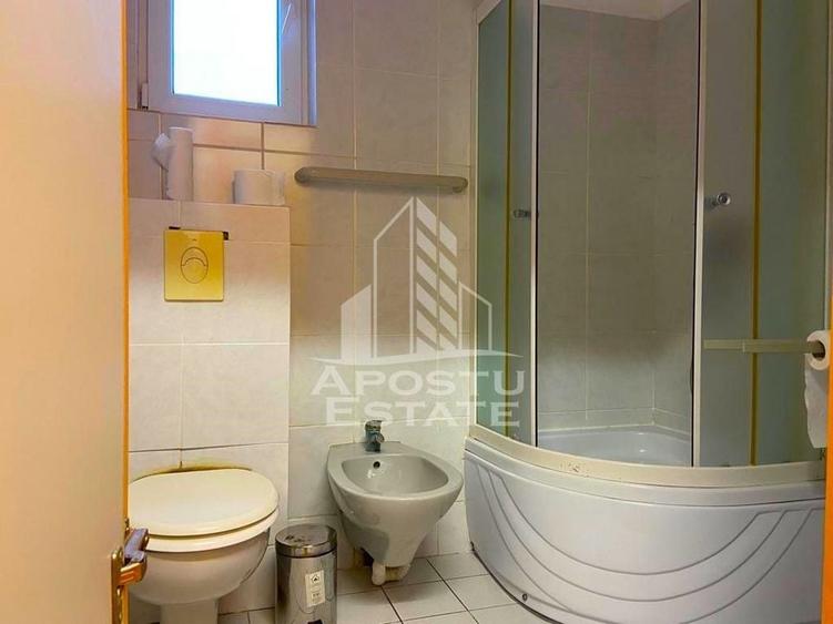 Casa +Spatiu comercial + apartament studio - 26