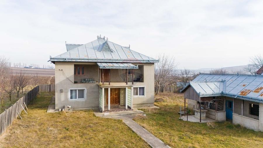 Casă / Vilă cu 6 camere de vânzare - 3