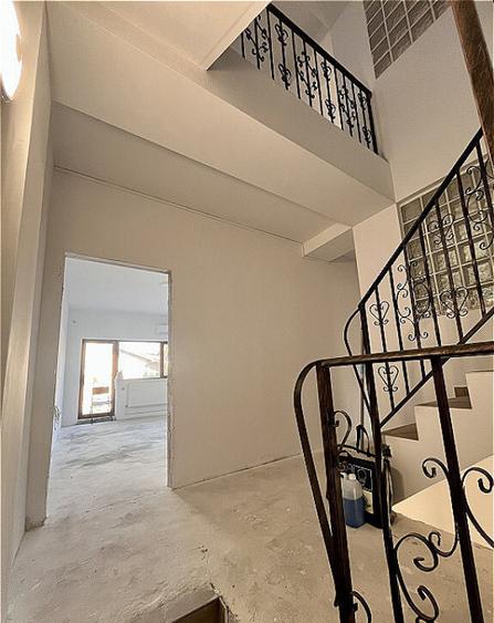 Vila de inchiriat-Finisaje la alegere-Renovata 2025-Destinat - 17