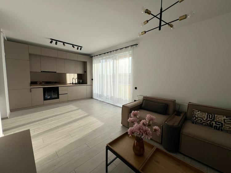 Apartament  cu 3 camere,2bai si 2 parcari - 7