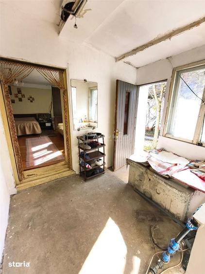 Casa generoasa de vanzare la tara - 3