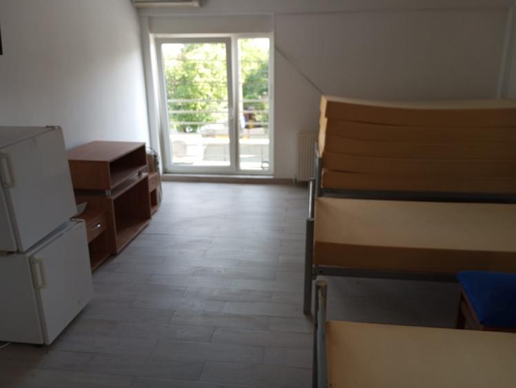 Sagului, pensiune de vanzare cu 15 camere cu baie proprie, suprafata utila 550 mp - 5