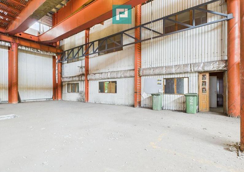 Hala industriala cu pod rulant ?i parcare betonata - 10