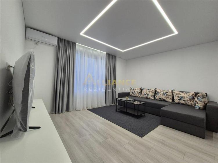 Aparatorii Patriei - Penthouse- 3 Camere -Mobilat - 1