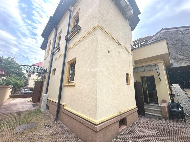 Vanzare Proprietate Rara cu Curte - zona Floreasca Vanzare Proprietate Rara cu Curte - zona Floreasca