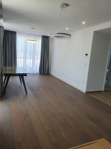 Inchiriem Penthouse Modern Decomandat Tracorul - 8