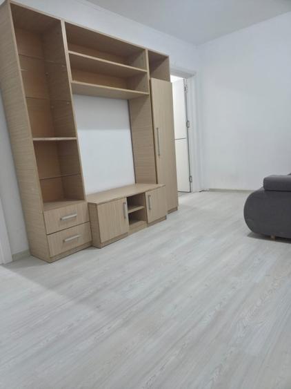 Închiriez Apartament 2 camere cu centrală termică în zona Brotăcei,Tom - 5