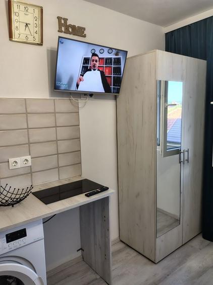 Inchiriez camera de camin - 8