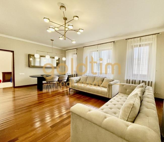 VILA INDIVIDUALA/ SPATII GENEROASE/ CURTE 600 MP/ PARCARE - 13