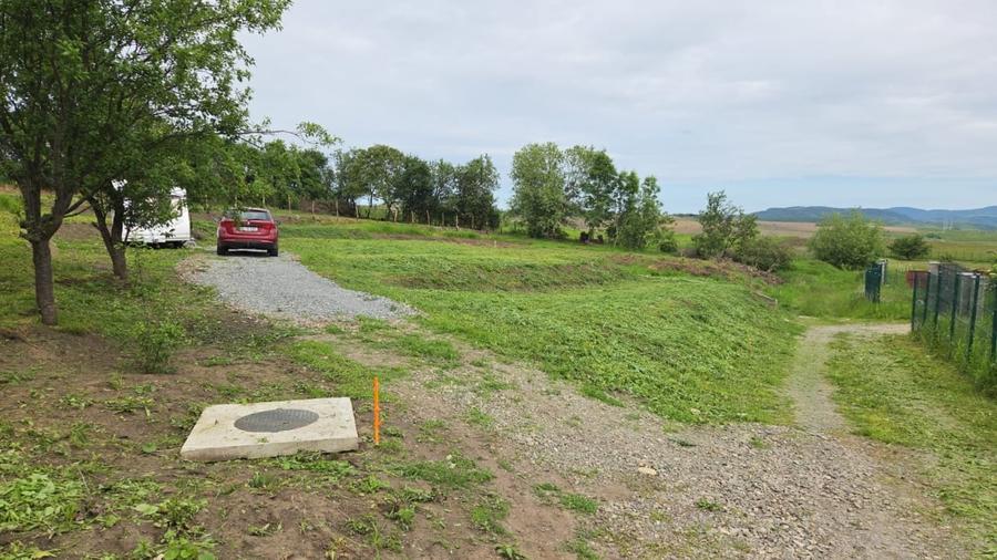 TEREN CU RULOTA FUNCTIONALA 924mp front 34ml - 2