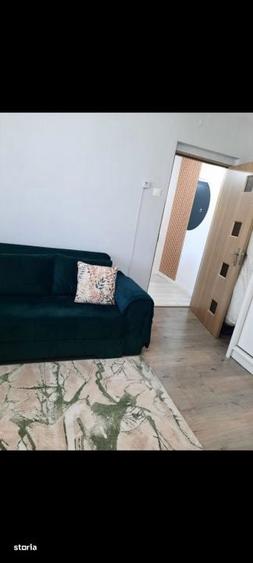 Apartament de 2 camere cu balcon si loc de parcare . - 1