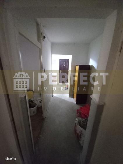 Ap.3 camere PARTER 9 Mai DECOMANDAT pret 79800 euro - 9
