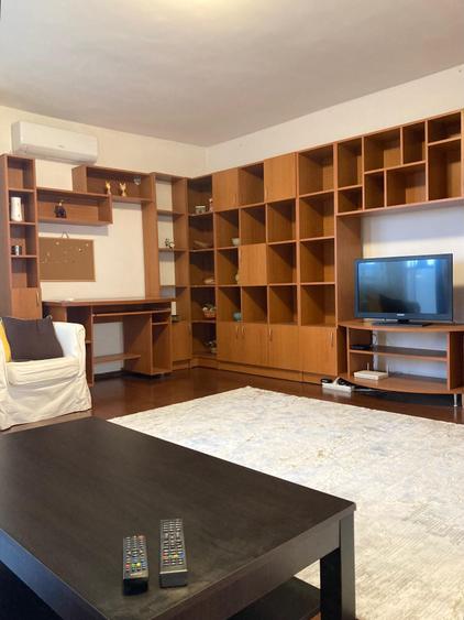 Panduri -Garsoniera 45 mp -Bloc mixt - 3