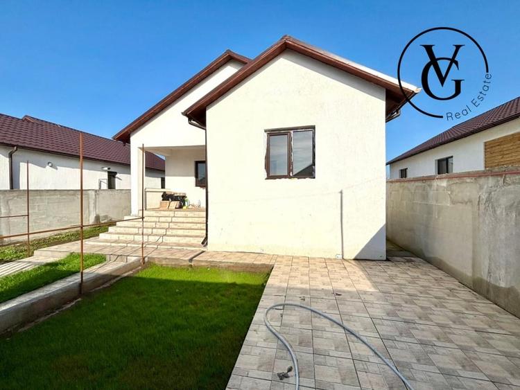 Casa la sol, 3 camere - 211 mp - Lumina - 2