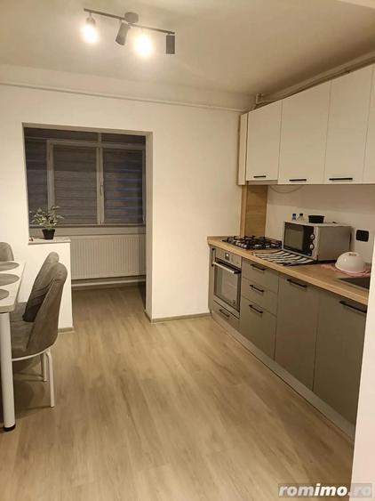 Apartament 3 camere Scoala Nr 9 Ostroveni - 2