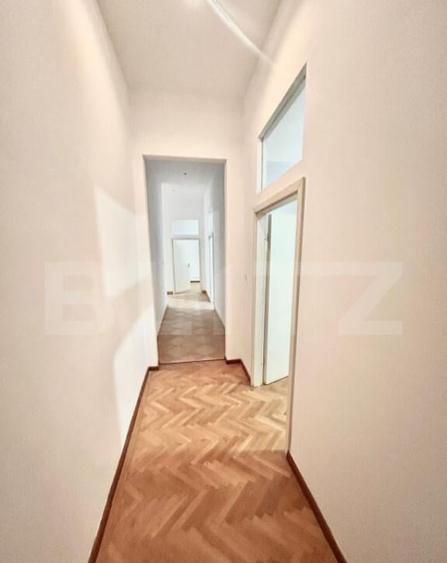 Apartament de patrimoniu, 5 camere, 125 mp cladire isto - 6