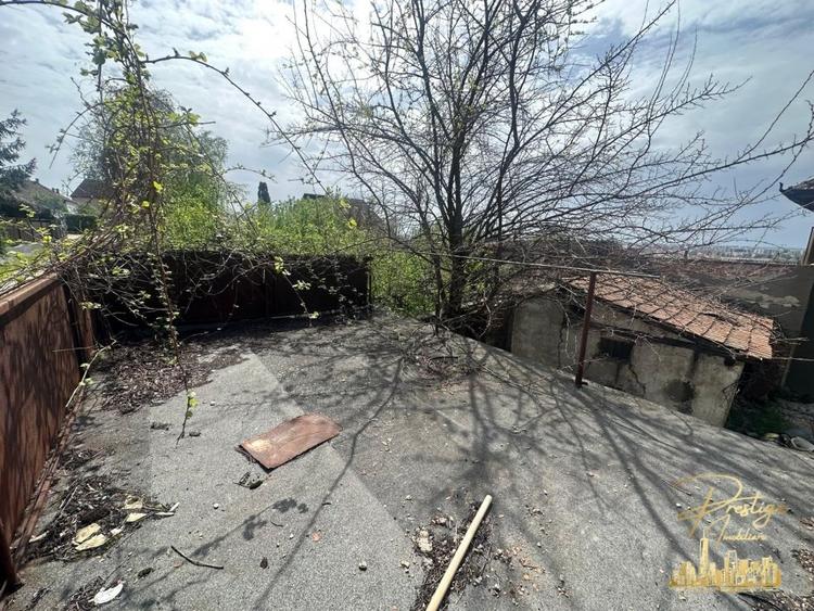 Casa renovabila cu teren generos de 700 mp in zona Garii - Oradea - 25