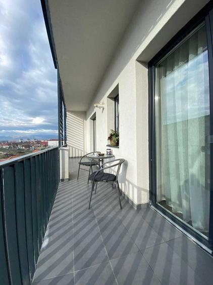 Apartament cu 2 camere decomandat în Turnișor