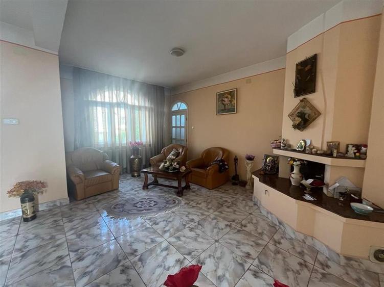 RECO Vila cu 1200 mp teren- Sanmartin-Beverly Hills - 4