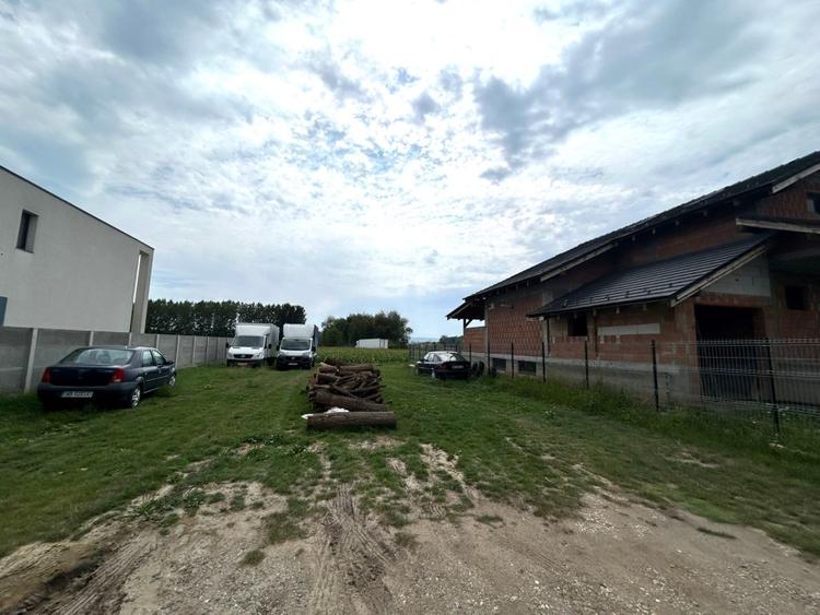 Teren intravilan , 425 mp , zona Micesti - 1