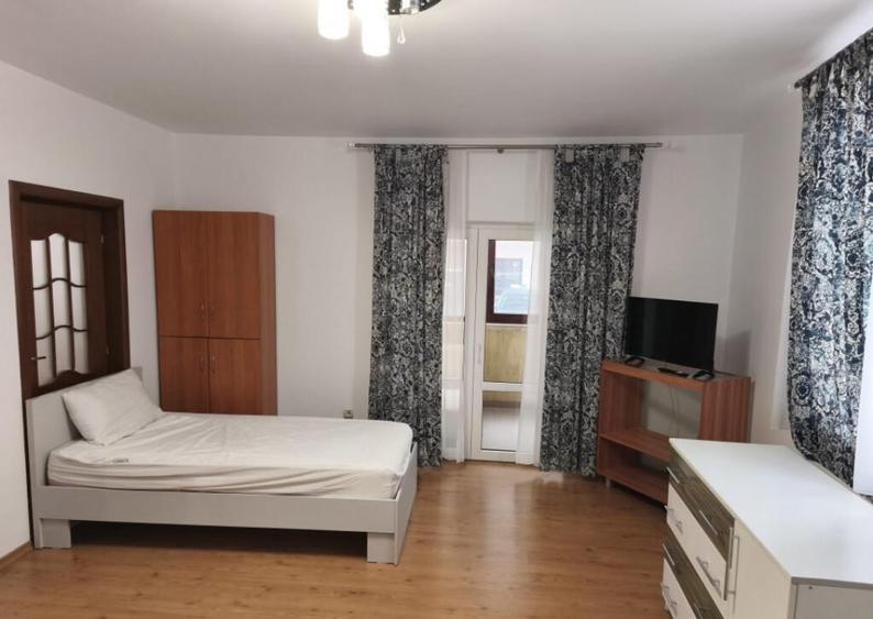 Apartament 3 camere, 80 mp utili, parter, Radauti - 1