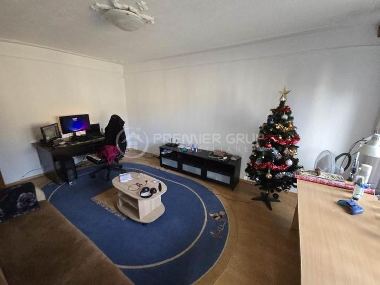 Etaj 3! Apartament 2 camere Canta, 47mp, CT - 1